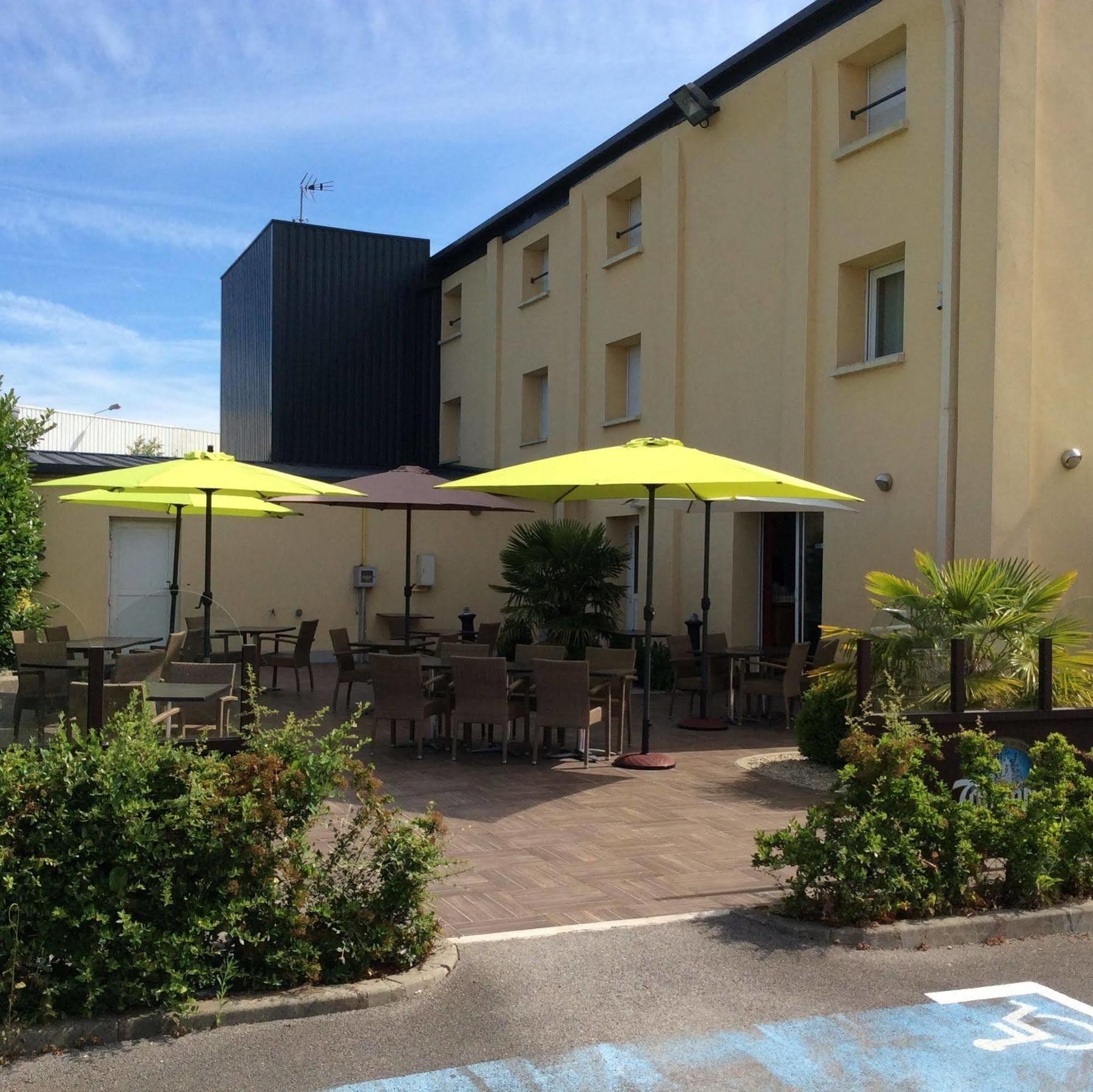 Hotel Le Logis De La Lys Aire-sur-la-Lys Exterior foto